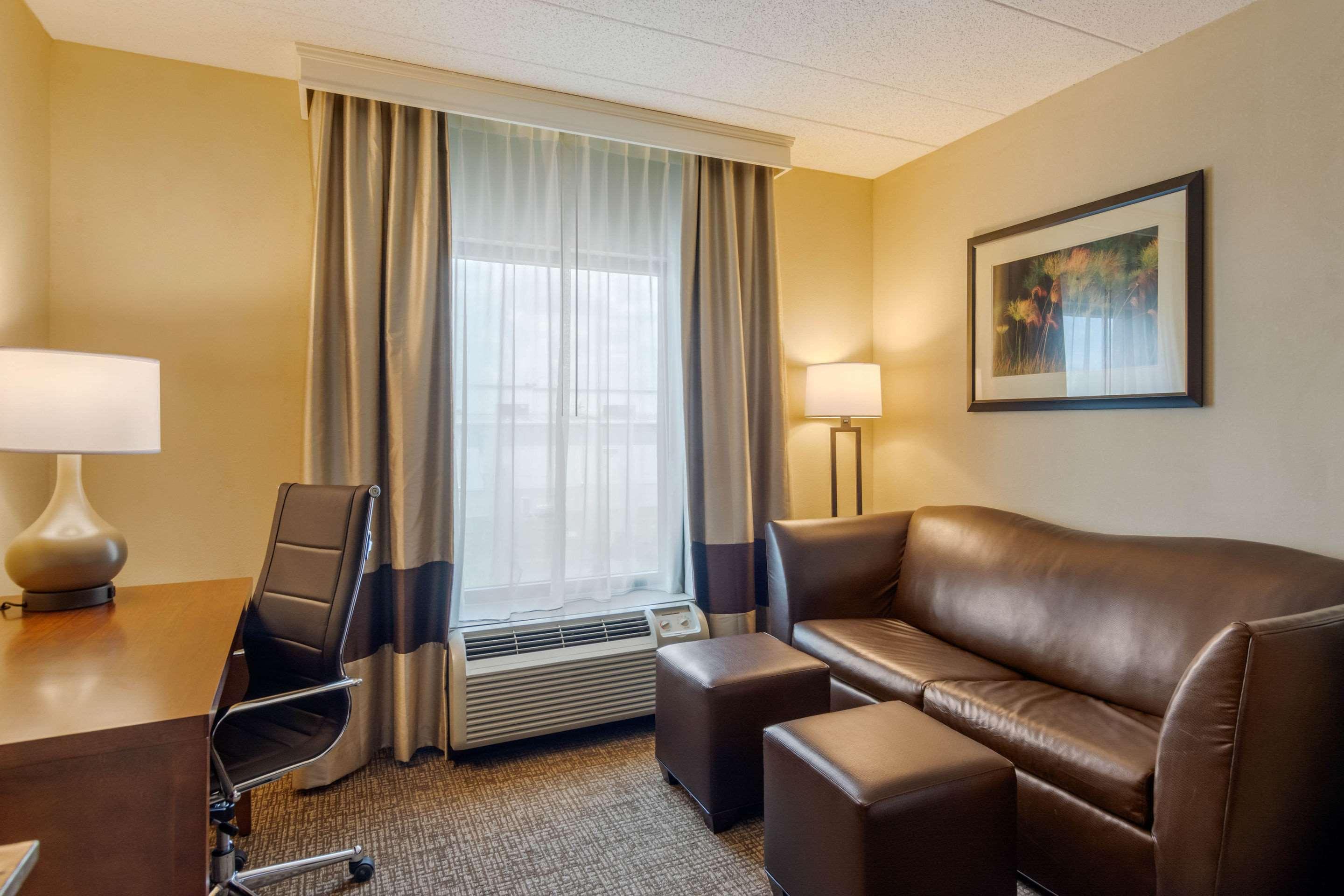 Comfort Suites Southpark Colonial Heights Ngoại thất bức ảnh