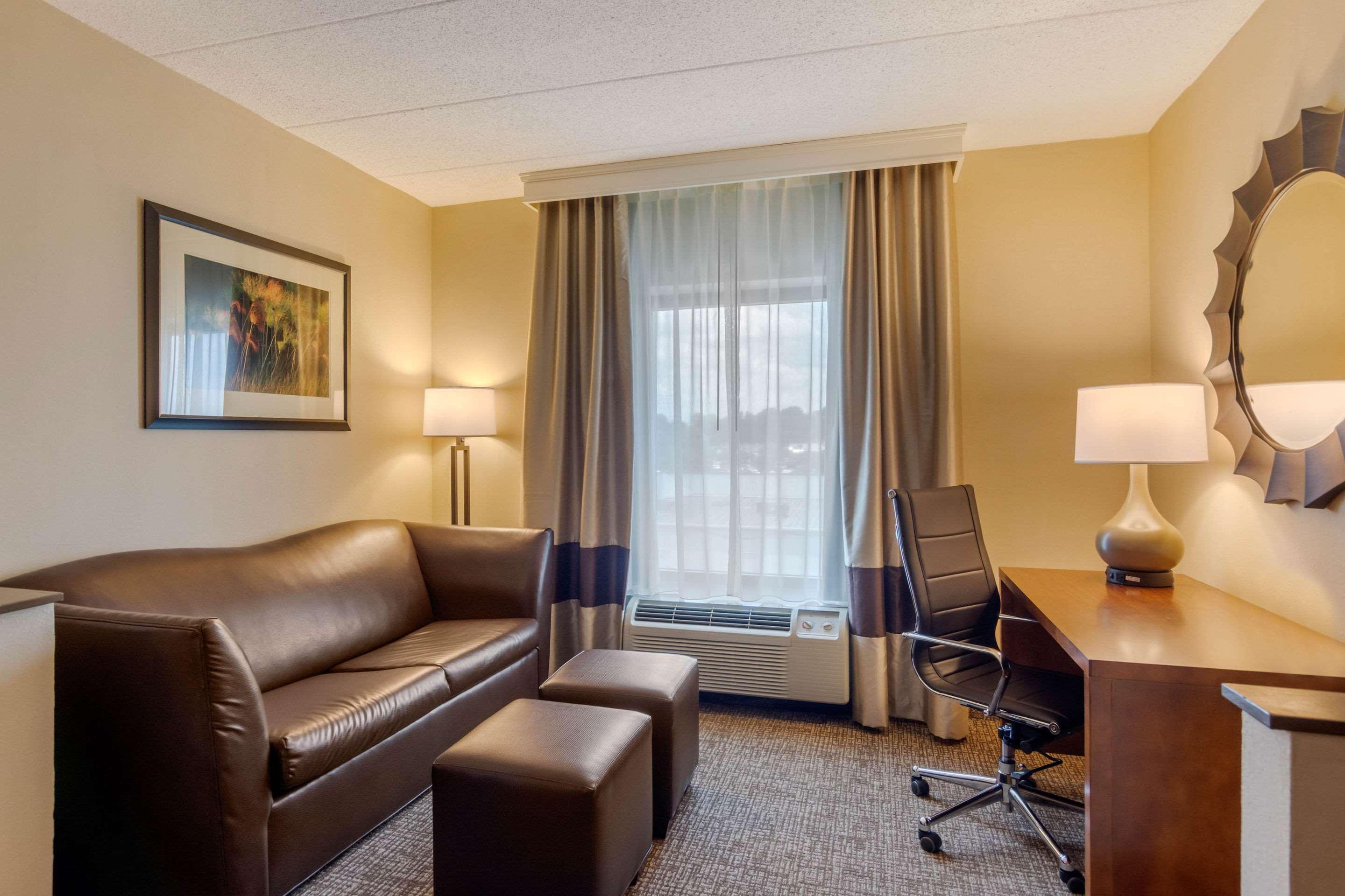 Comfort Suites Southpark Colonial Heights Ngoại thất bức ảnh